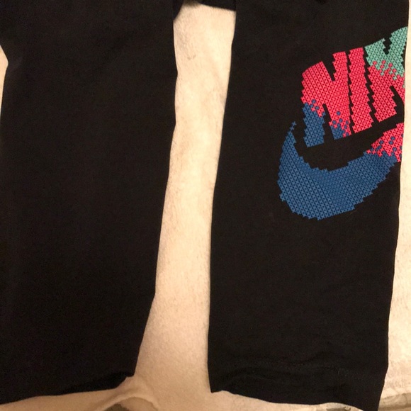 Leggings - Picture 3 of 3